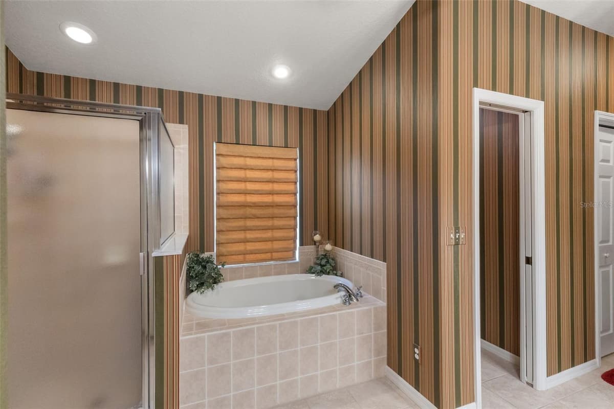 13813 SIGLER STREET — photo 12 of 27
