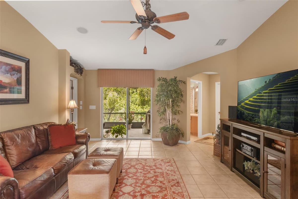 13813 SIGLER STREET — photo 3 of 27