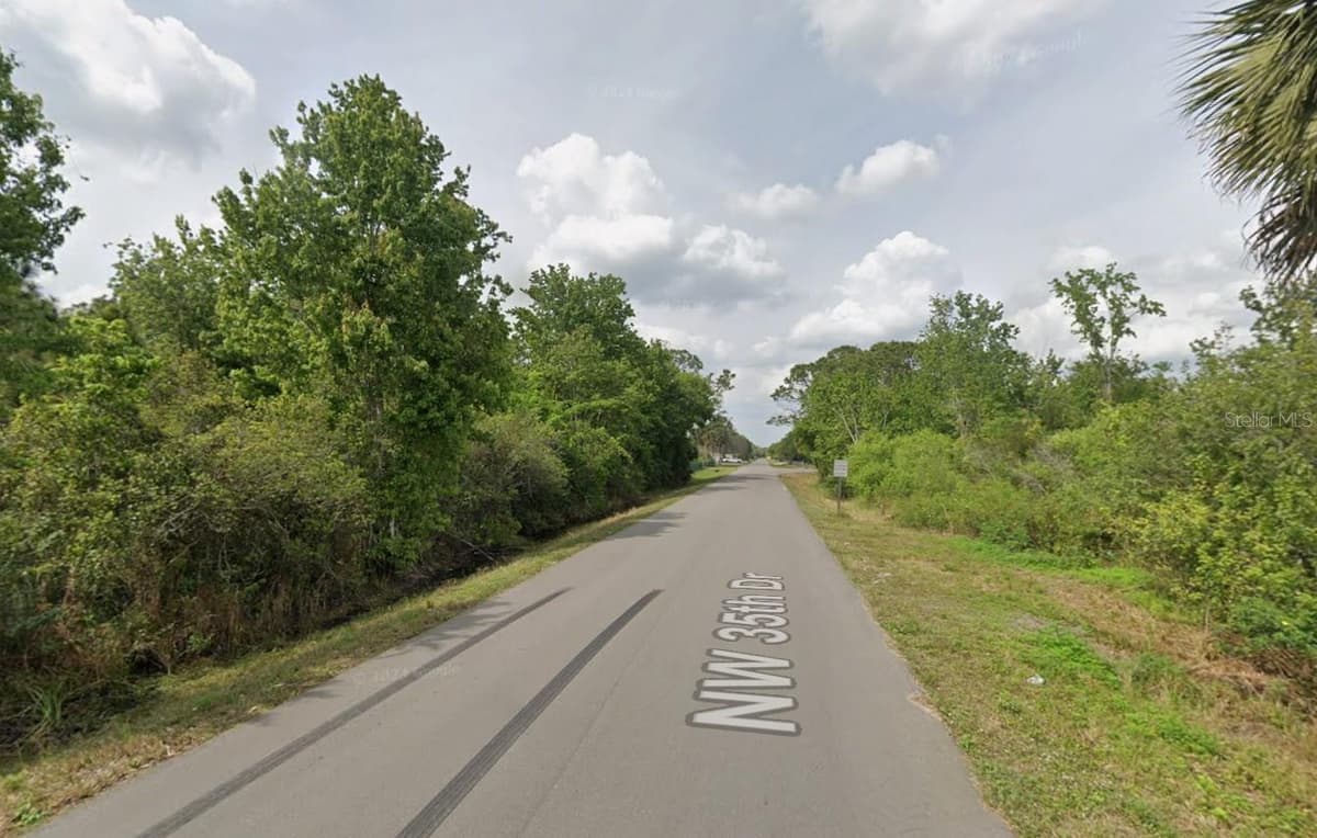2515 35TH DRIVE — photo 2 of 2