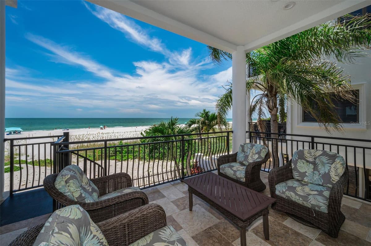 9550 GULF BOULEVARD — photo 33 of 86