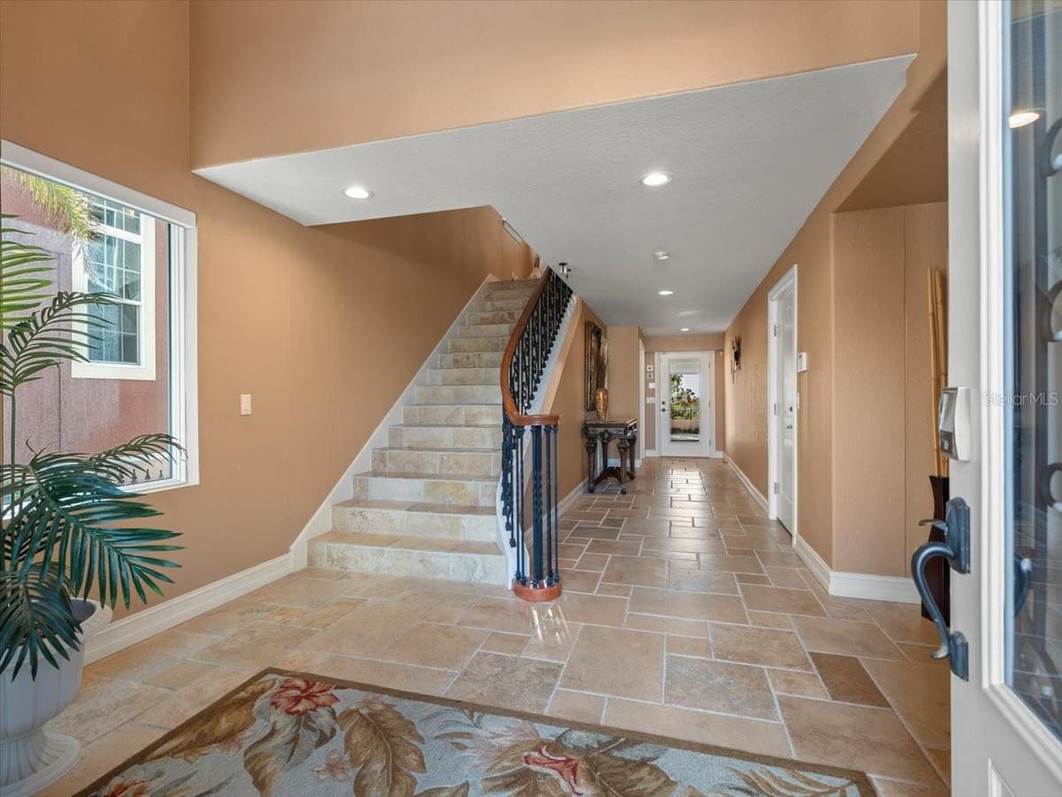 9550 GULF BOULEVARD — photo 8 of 86