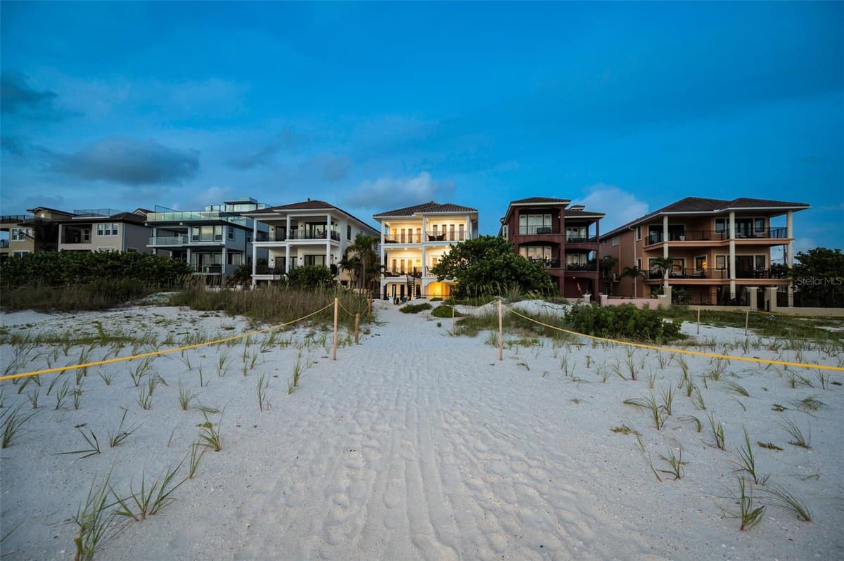 9550 GULF BOULEVARD — photo 80 of 86