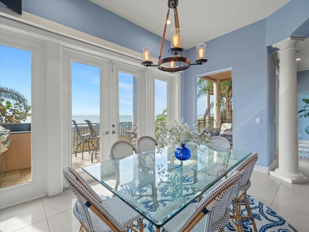 9550 GULF BOULEVARD — photo 26 of 86