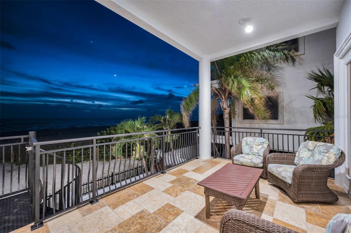 9550 GULF BOULEVARD — photo 36 of 86