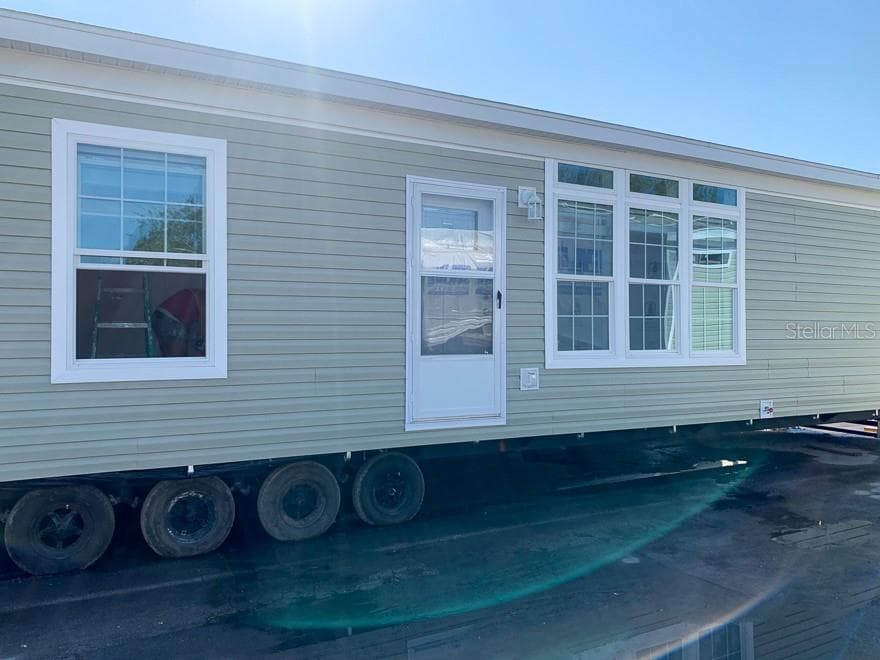 71 TWIN SHORES BOULEVARD — photo 1 of 12