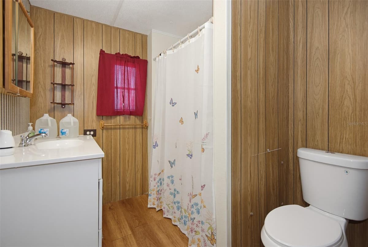 110 CHARLES STREET — photo 23 of 57