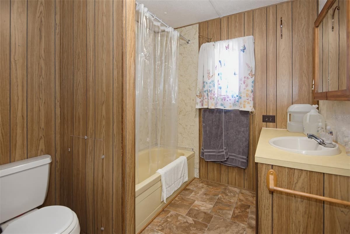 110 CHARLES STREET — photo 18 of 57