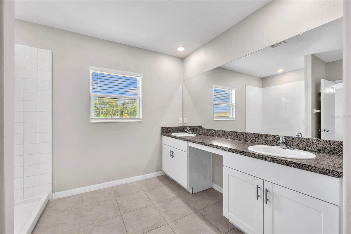 1846 SILVER STAR PLACE — photo 13 of 35
