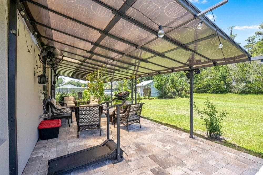 628 REINDEER DRIVE — photo 23 of 34