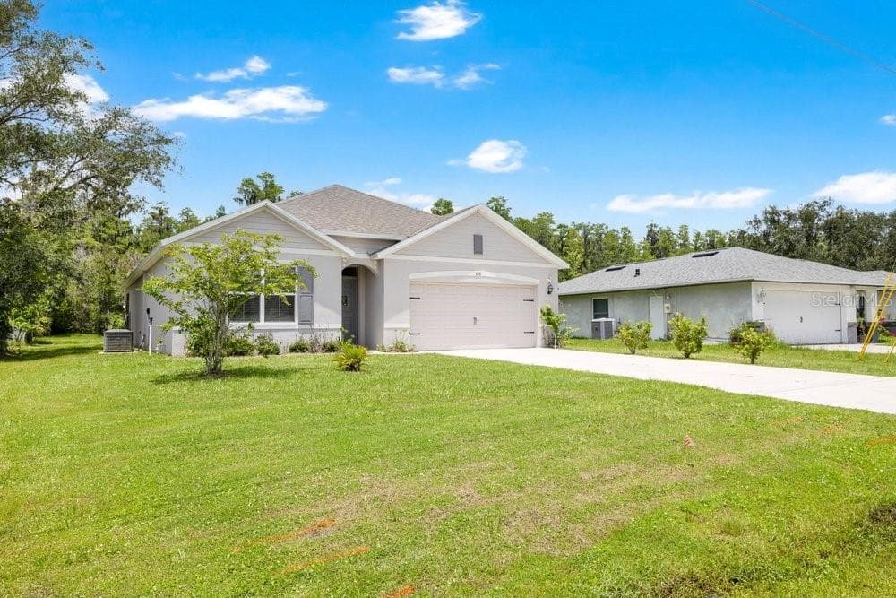 628 REINDEER DRIVE — photo 3 of 34