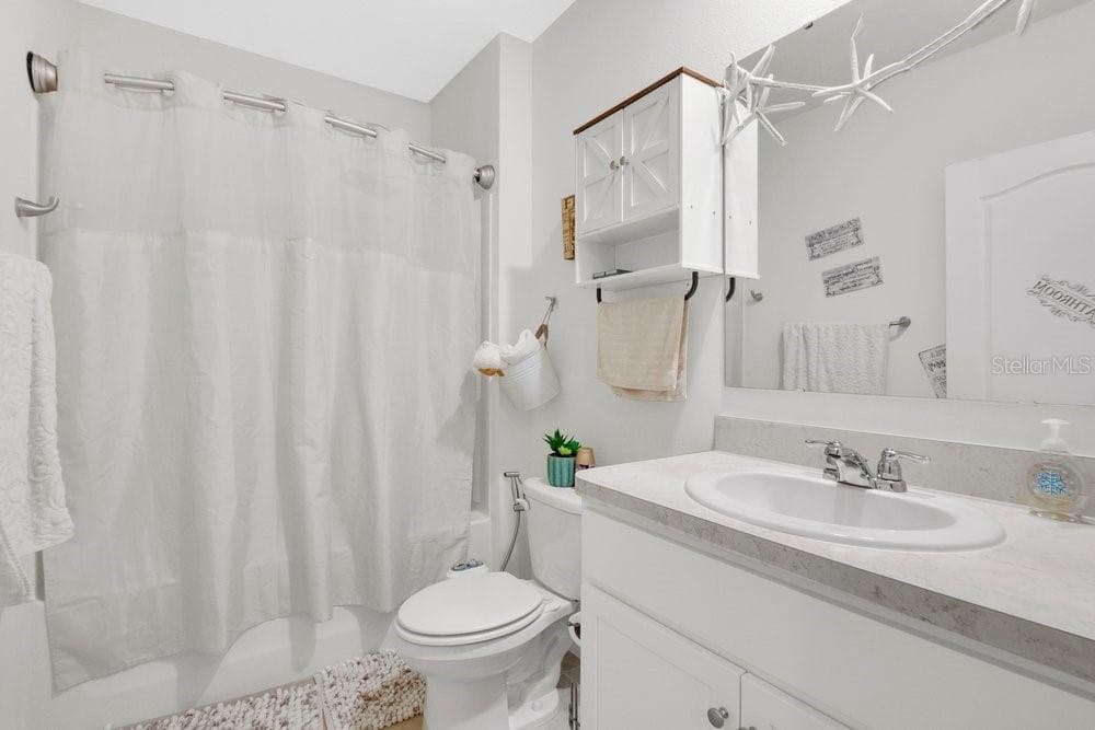 628 REINDEER DRIVE — photo 16 of 34