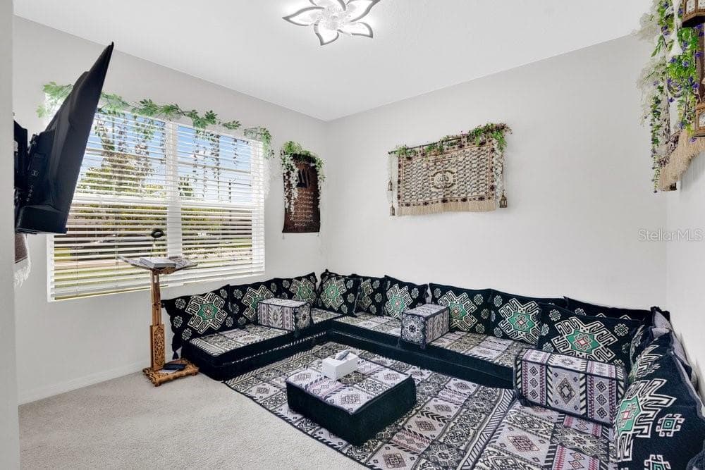 628 REINDEER DRIVE — photo 18 of 34