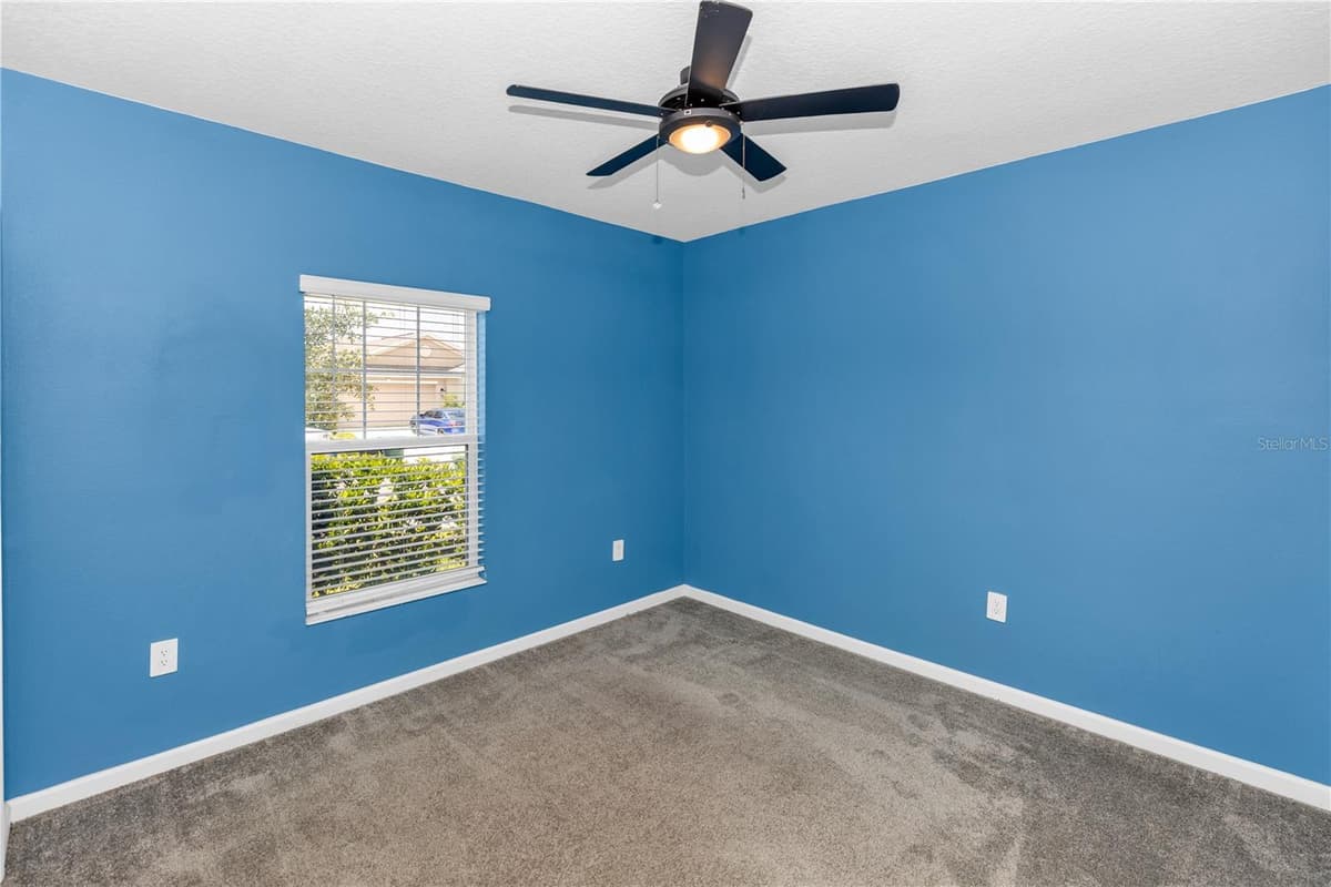 1104 PEACH CREEK DRIVE — photo 8 of 31