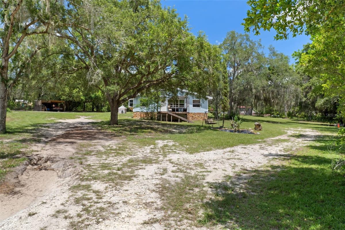 12042 KAMBACK DRIVE — photo 2 of 49