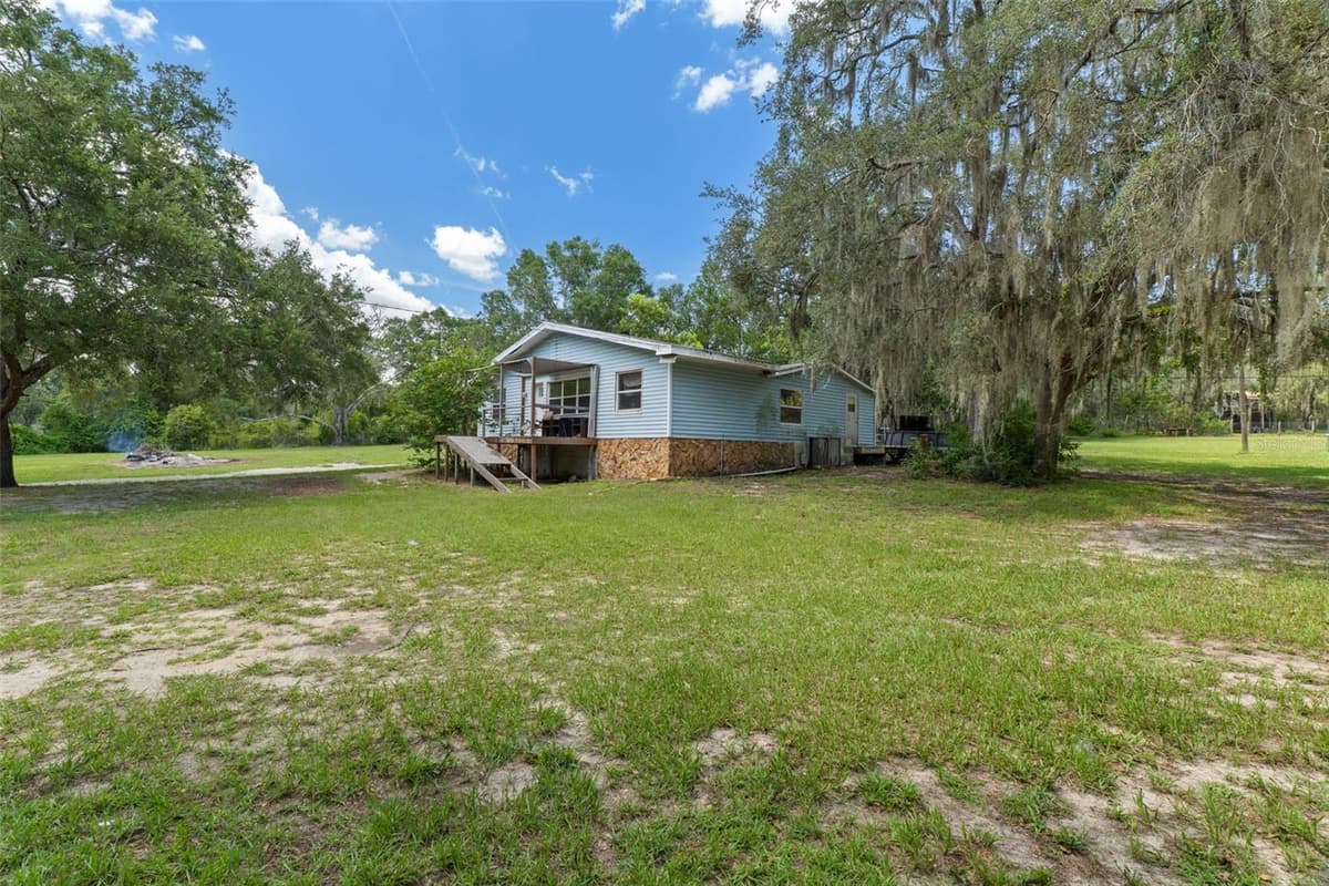 12042 KAMBACK DRIVE — photo 4 of 49