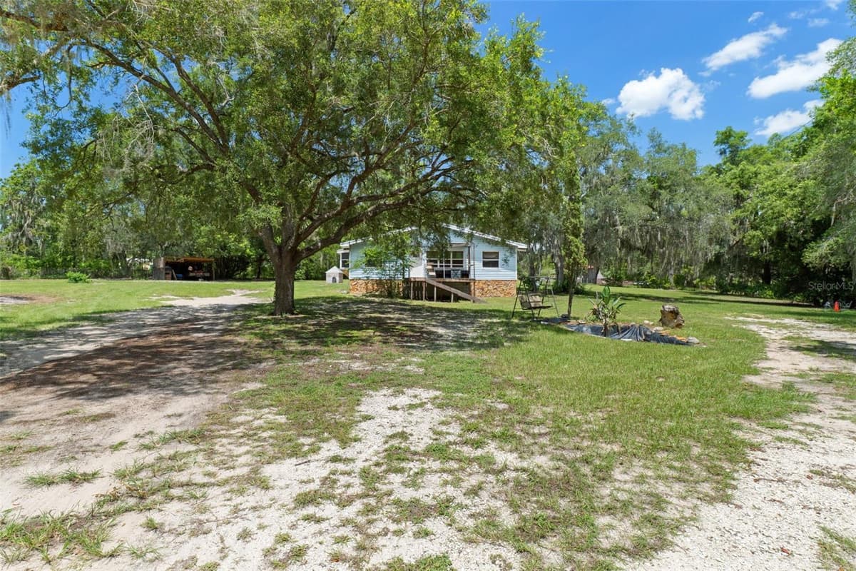 12042 KAMBACK DRIVE — photo 3 of 49