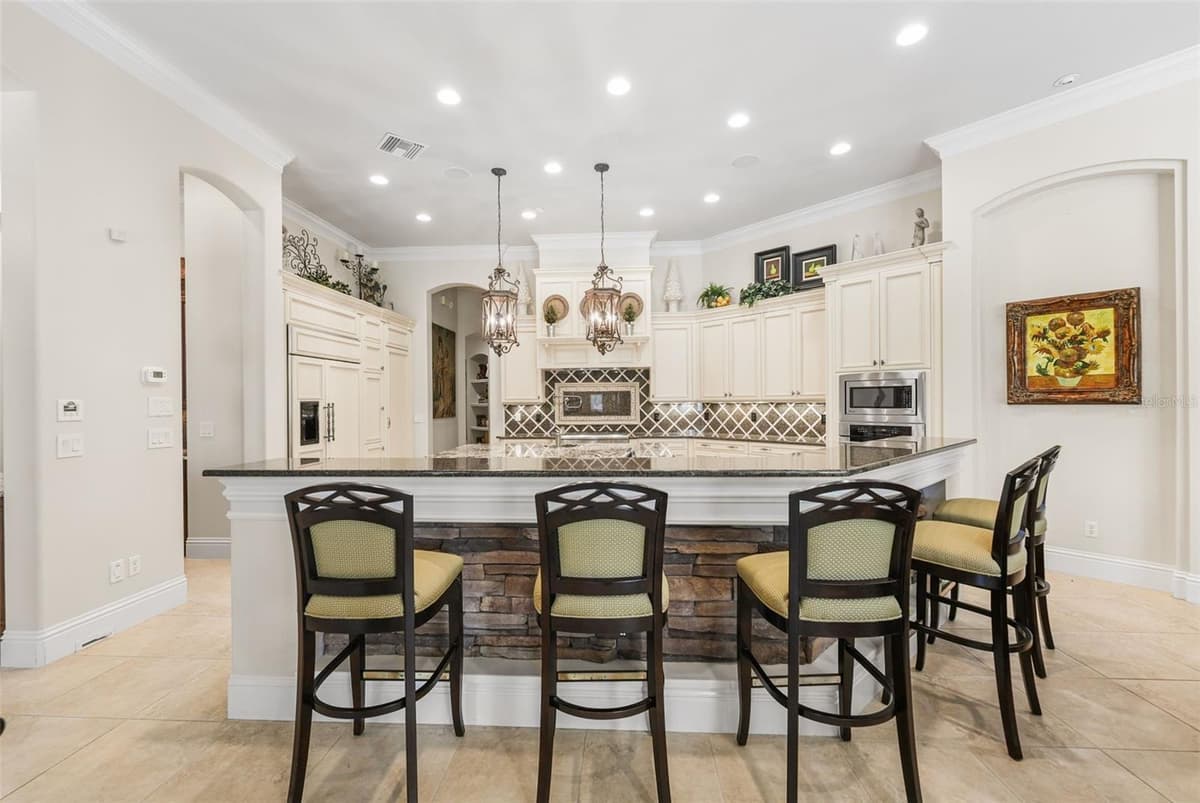 16028 PENDIO DRIVE — photo 19 of 100