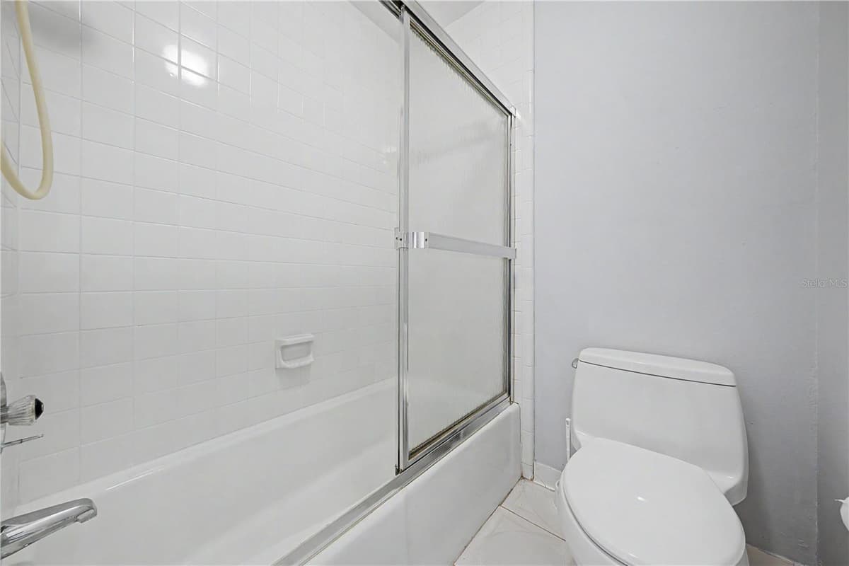 75 POOLE PLACE — photo 23 of 55