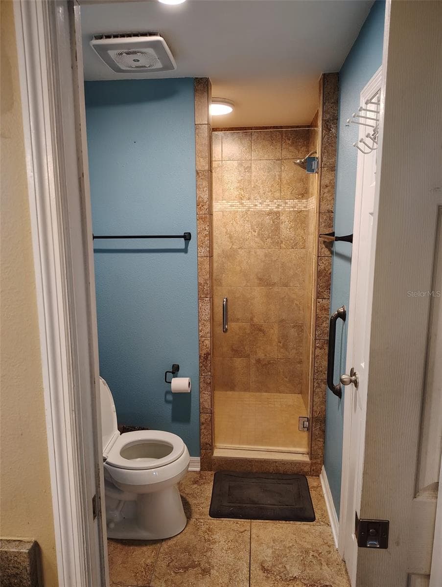 3226 WHEELER COURT — photo 11 of 30