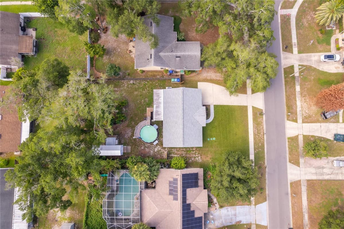 15 BULOVA DRIVE — photo 34 of 34