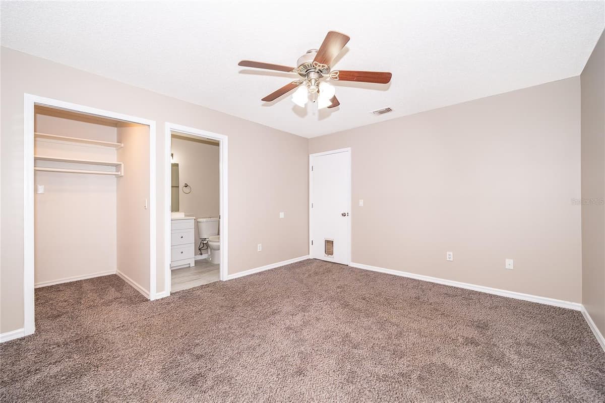 15 BULOVA DRIVE — photo 14 of 34