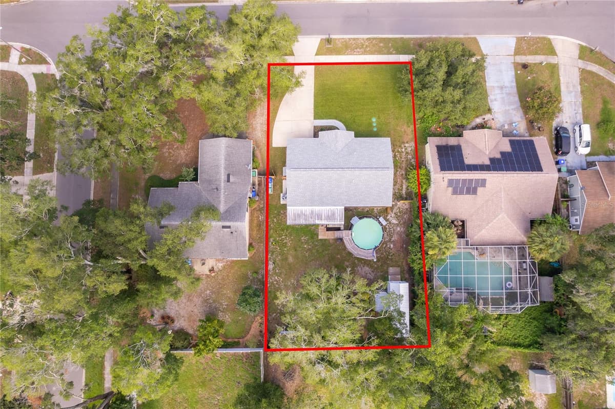 15 BULOVA DRIVE — photo 31 of 34