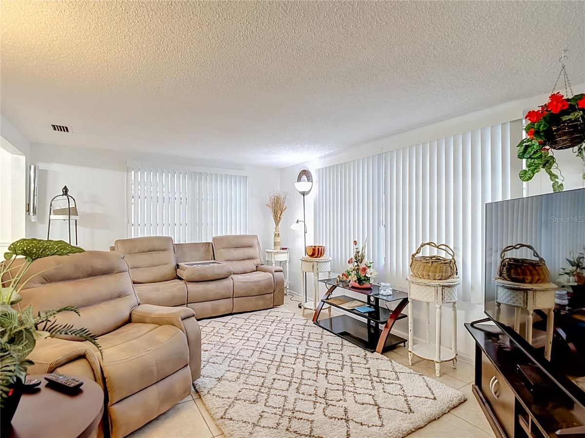6145 1ST AVENUE — photo 33 of 64