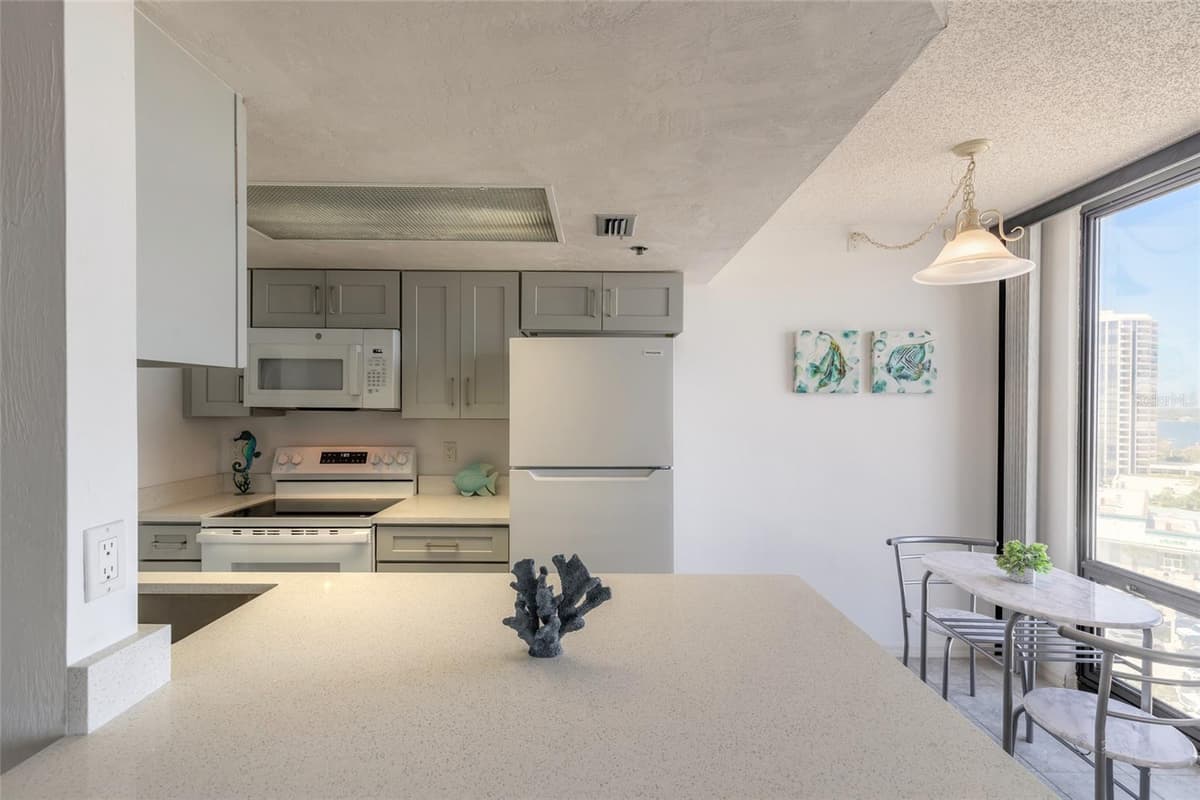 3023 ATLANTIC AVENUE — photo 6 of 55