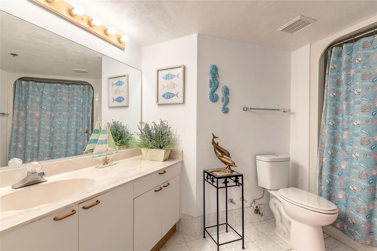 3023 ATLANTIC AVENUE — photo 19 of 55
