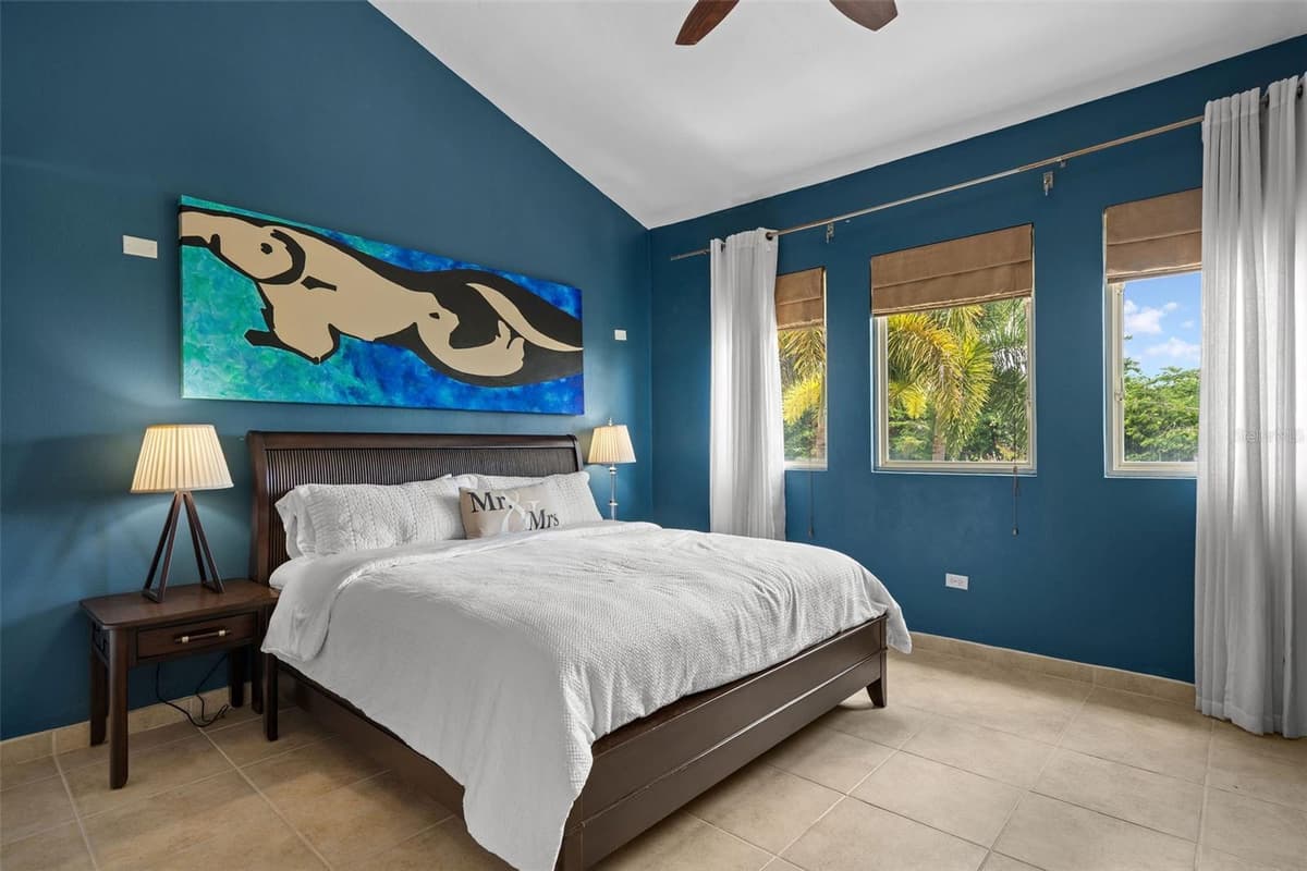 90 CANDELERO DRIVE — photo 25 of 35