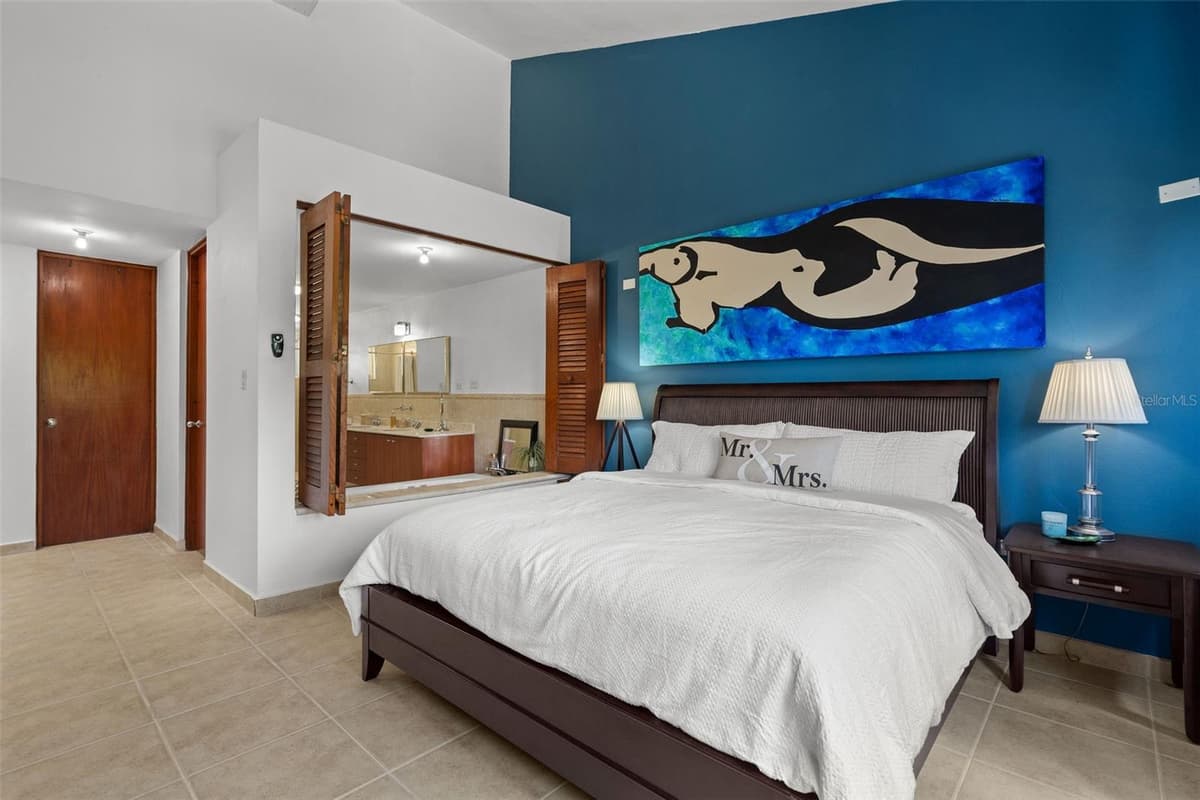 90 CANDELERO DRIVE — photo 27 of 35