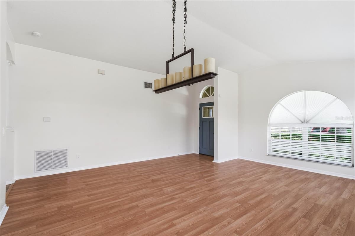 19520 MORDEN BLUSH DRIVE — photo 8 of 36