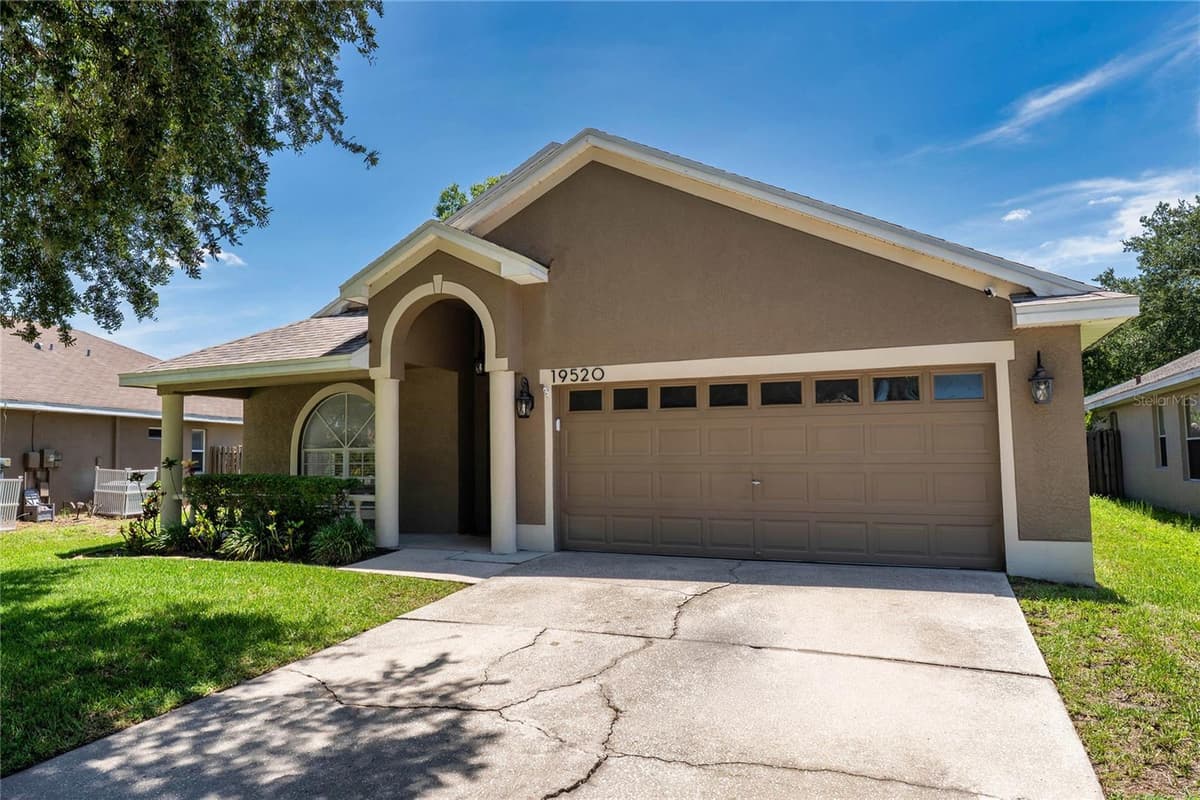 19520 MORDEN BLUSH DRIVE — photo 3 of 36