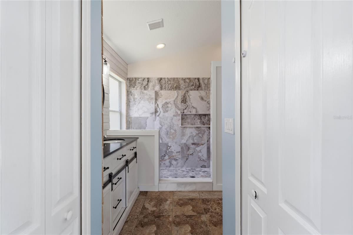 19520 MORDEN BLUSH DRIVE — photo 21 of 36