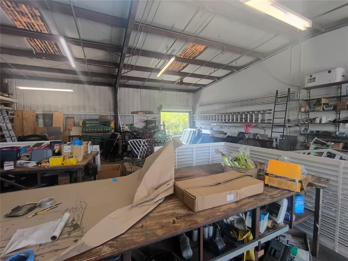 918 9TH LANE — photo 3 of 5