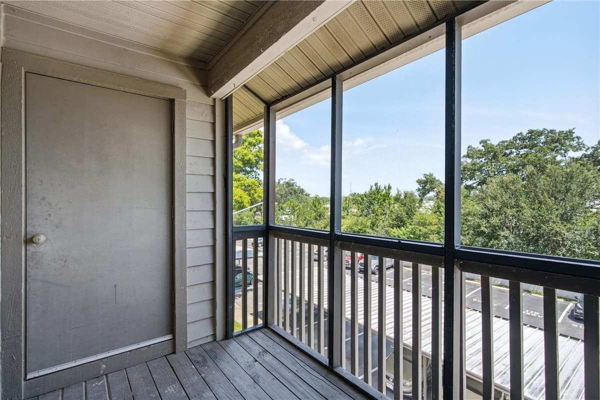 2500 WINDING CREEK BOULEVARD — photo 17 of 20
