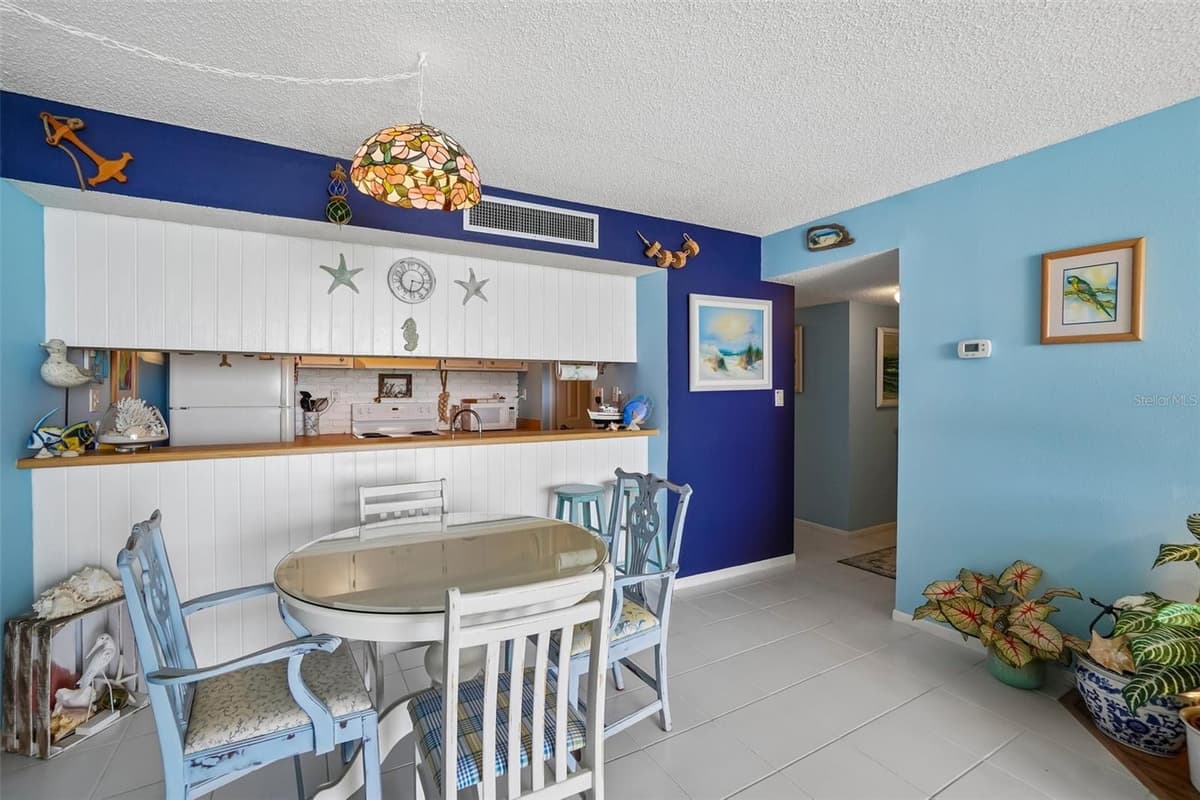 450 GULFVIEW BOULEVARD — photo 14 of 46