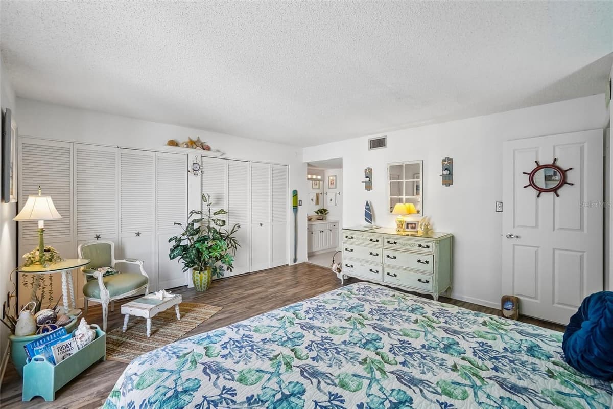 450 GULFVIEW BOULEVARD — photo 24 of 46