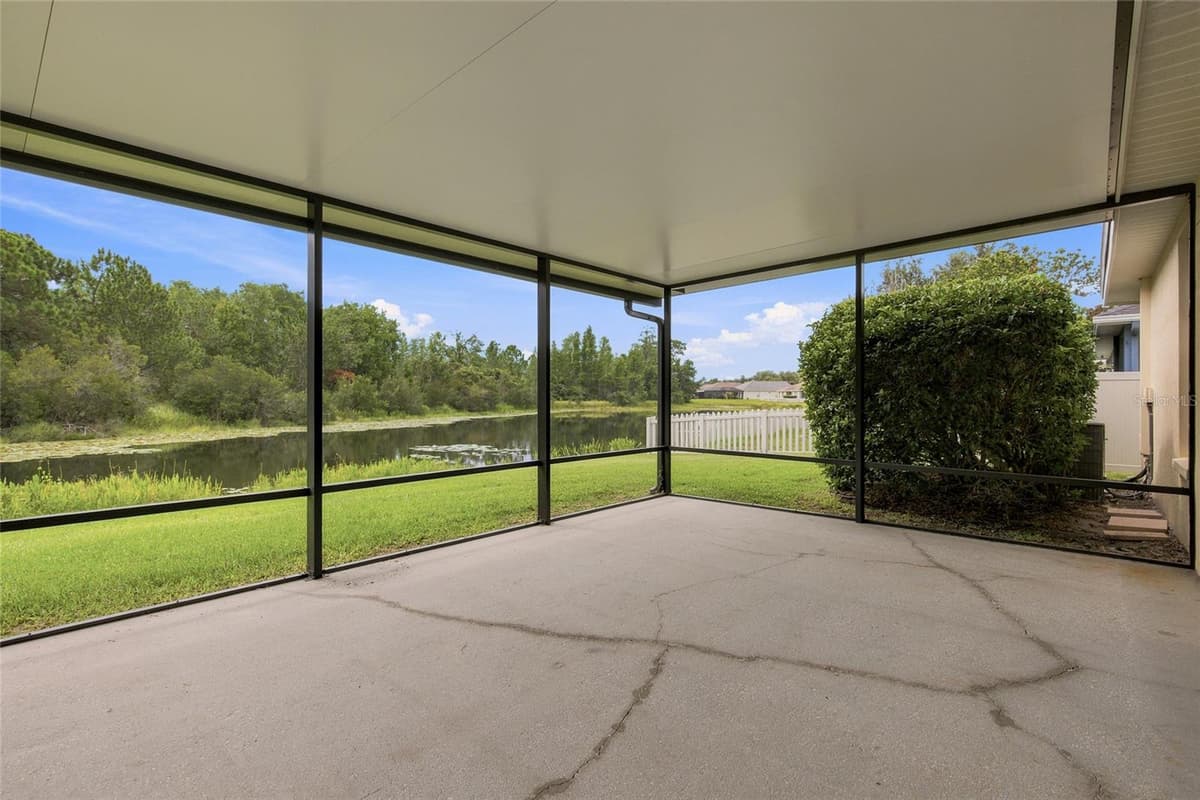 7806 GRASMERE DRIVE — photo 32 of 43