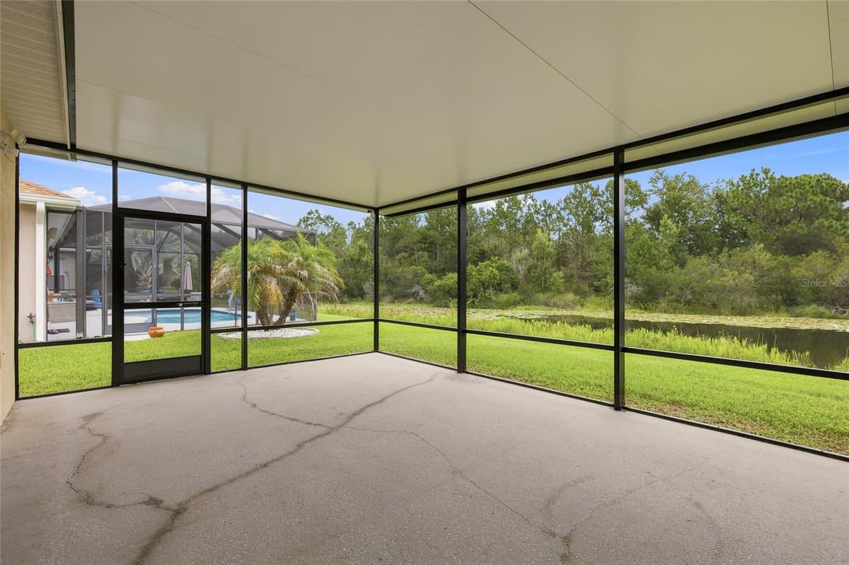 7806 GRASMERE DRIVE — photo 33 of 43