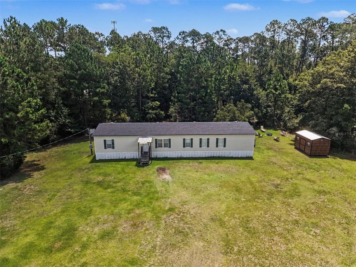 2205 HIBISCUS AVENUE — photo 19 of 20