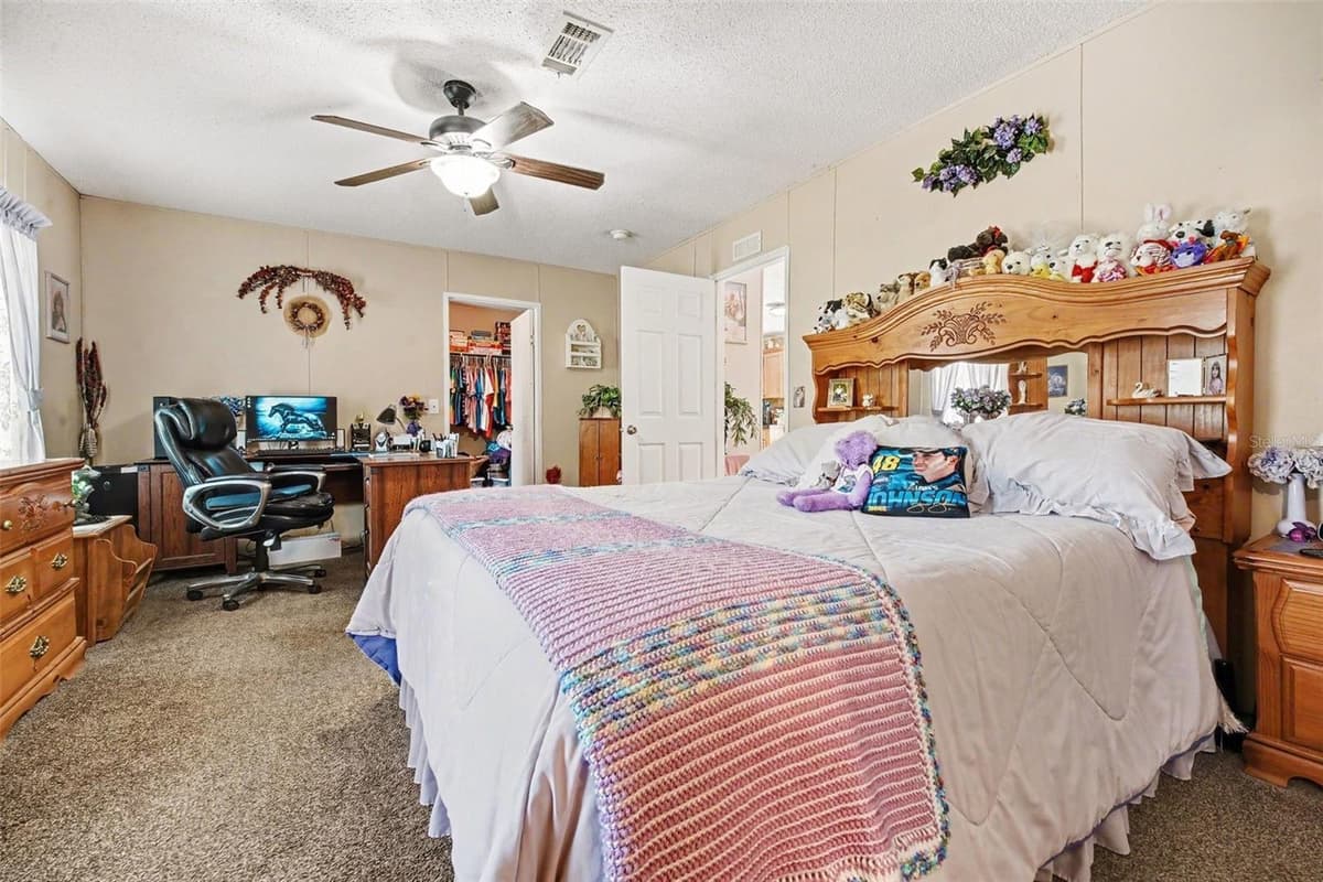 2205 HIBISCUS AVENUE — photo 12 of 20
