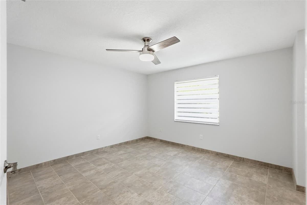 707 KNOLLWOOD DRIVE — photo 21 of 49