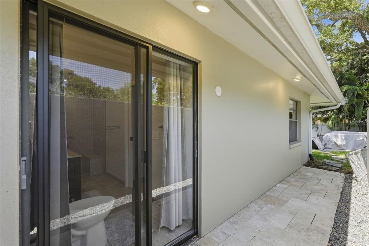 707 KNOLLWOOD DRIVE — photo 33 of 49