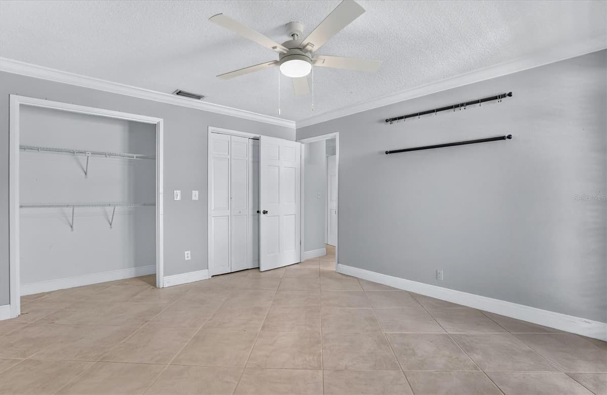 306 OAK ESTATES DRIVE — photo 30 of 70