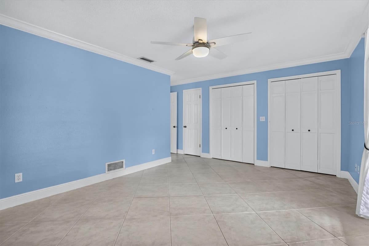 306 OAK ESTATES DRIVE — photo 26 of 70