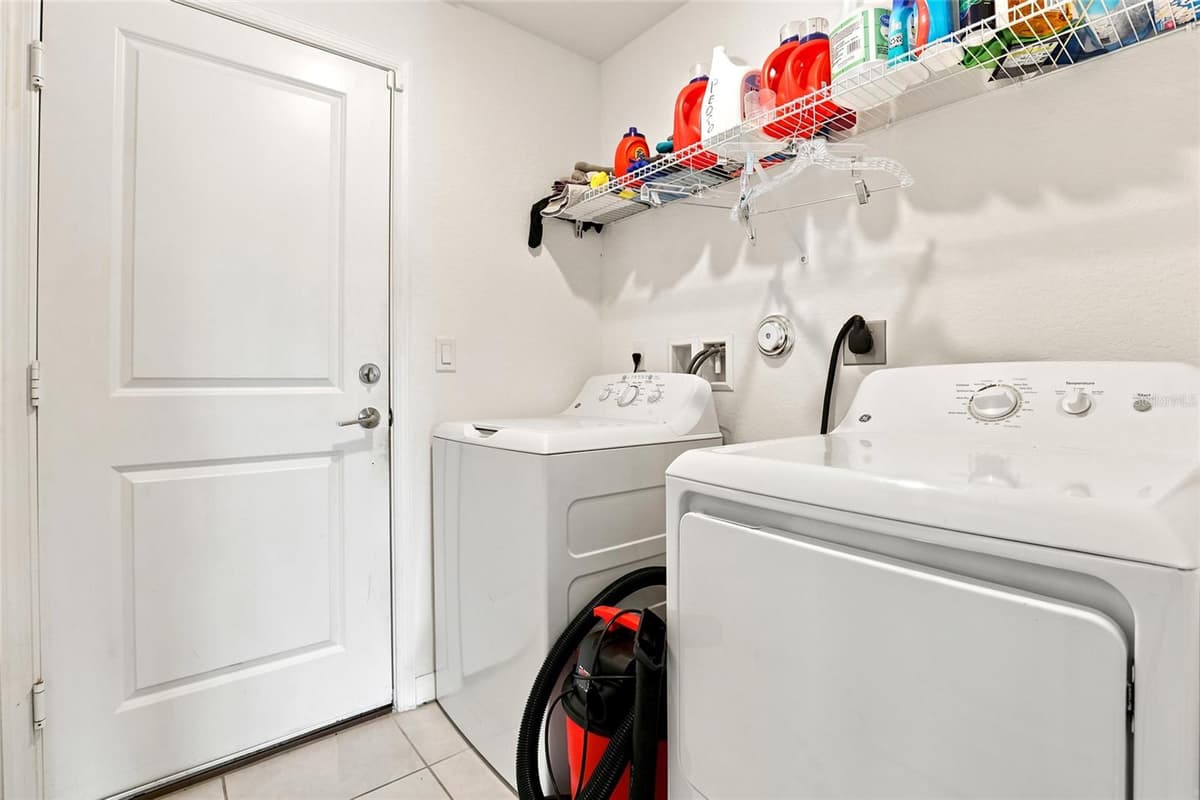 749 WORLINGTON LANE — photo 31 of 44