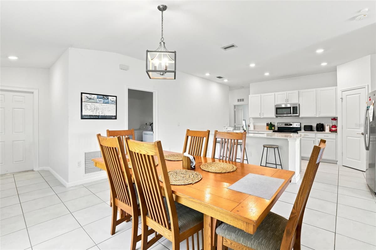 749 WORLINGTON LANE — photo 12 of 44