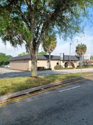 1302 MAIN STREET — photo 1 of 7