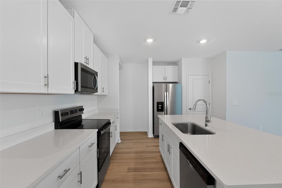 320 LAZY SHORE DRIVE — photo 19 of 40